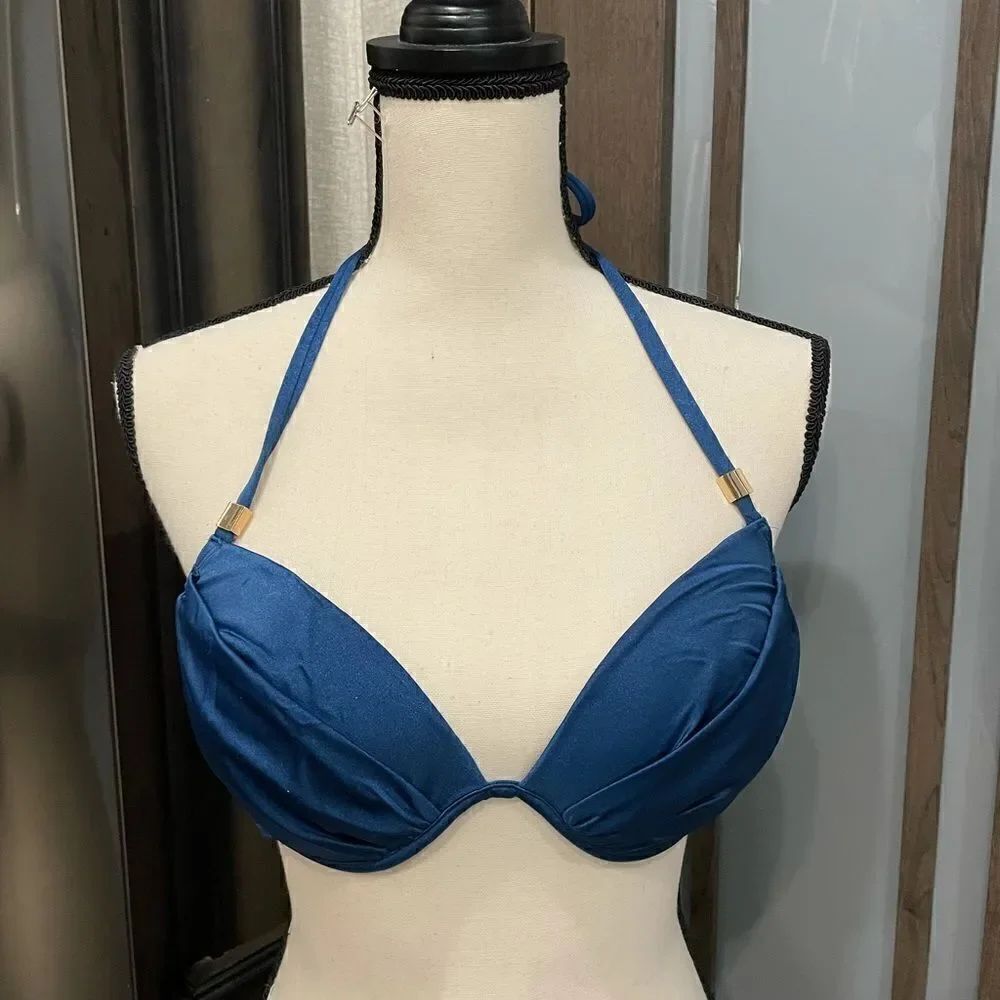 Victoria’s Secret Bikini Top